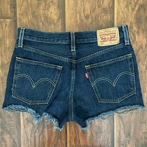 501 Levi’s shorts 26 waist! Perfect Condition ACCEPTING ALL OFFERS